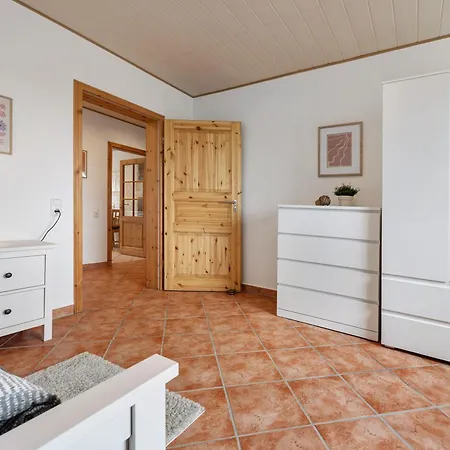 Ferien-monteurwohnung Kaiser 于尔岑